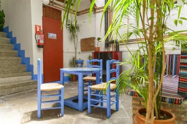 *** Guest house Hospedaje Pension La Almohada Granada Spain